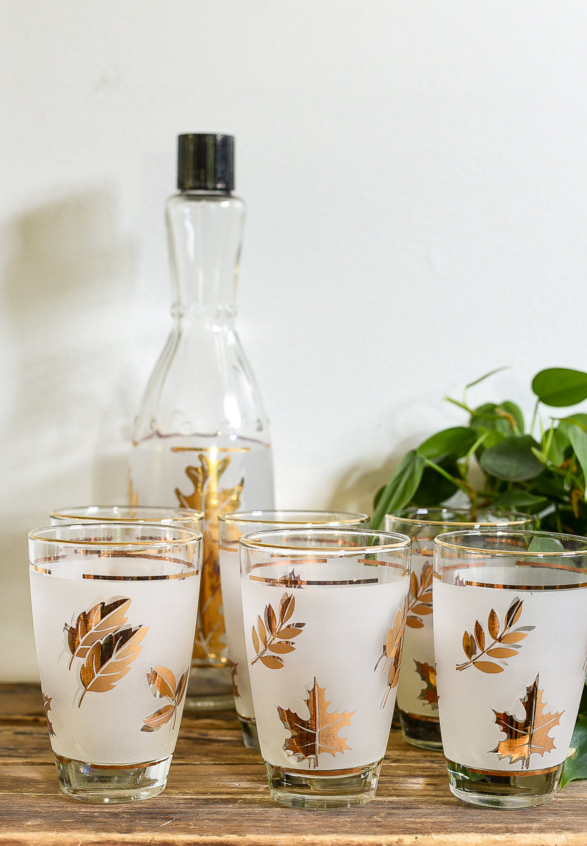 VINTAGE LIBBY GOLD FOILAGE GLASSWARE SET