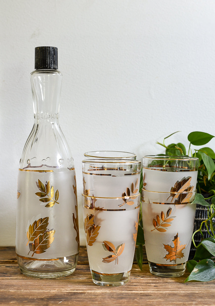 VINTAGE LIBBY GOLD FOILAGE GLASSWARE SET