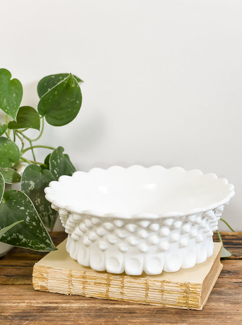 fenton-hobnail-milkglass-bowl