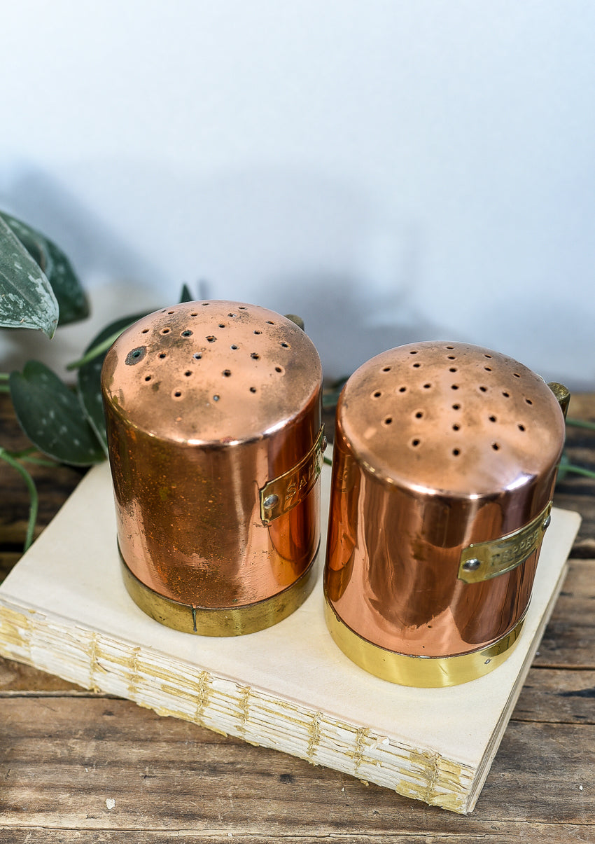 vintage-copper-brass-salt-pepper-shakers