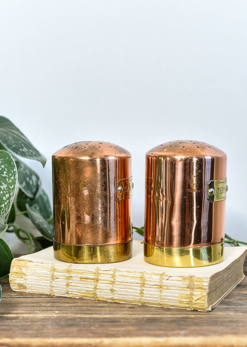 vintage-copper-brass-salt-pepper-shakers