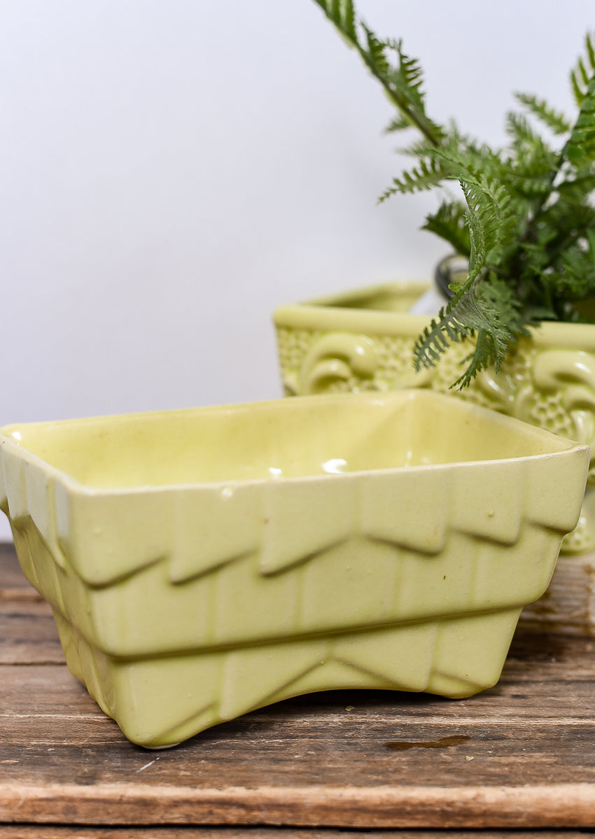 lime-yellow-vintage-pottery-planters