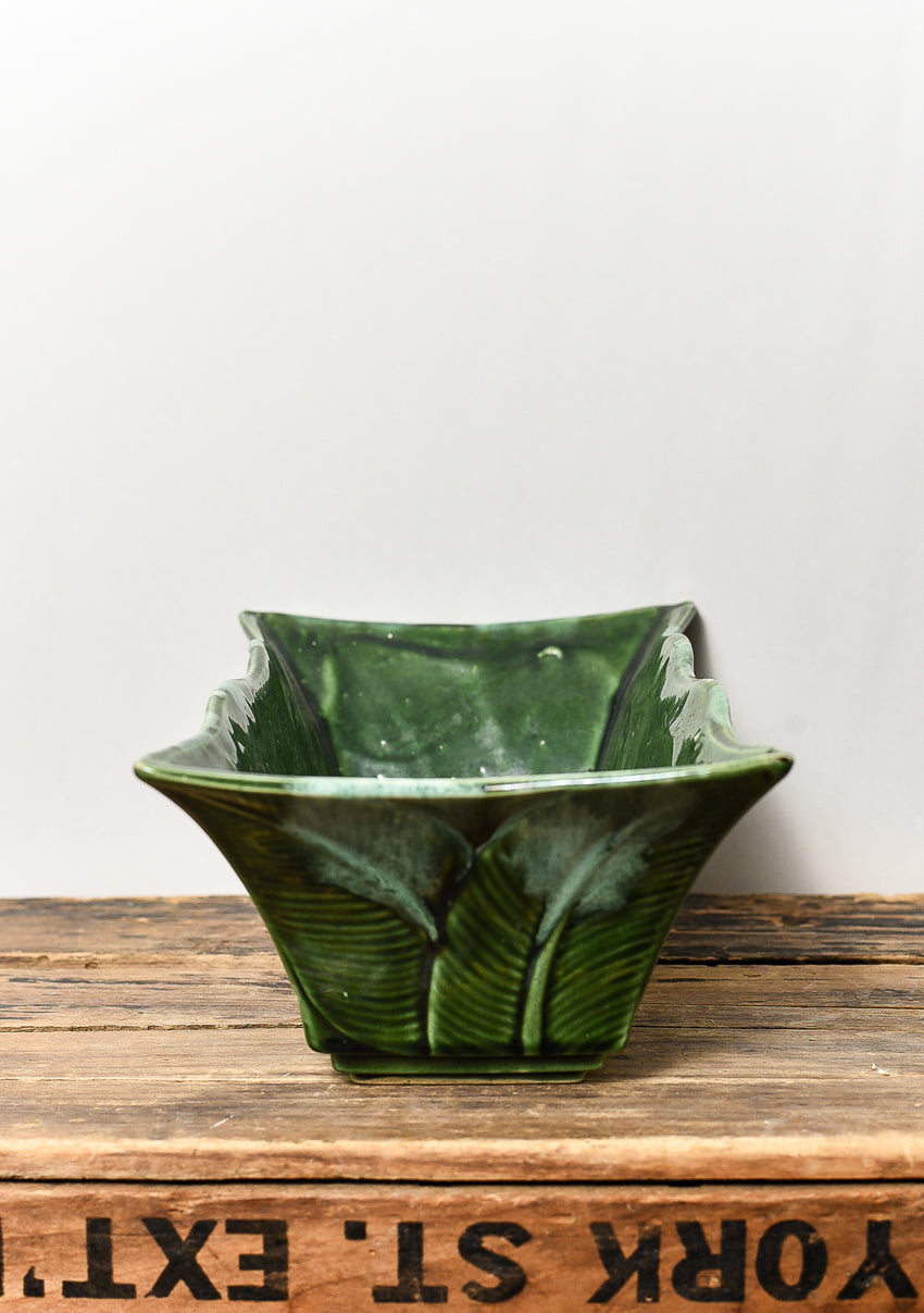 vintage-green-usa-pottery-planter