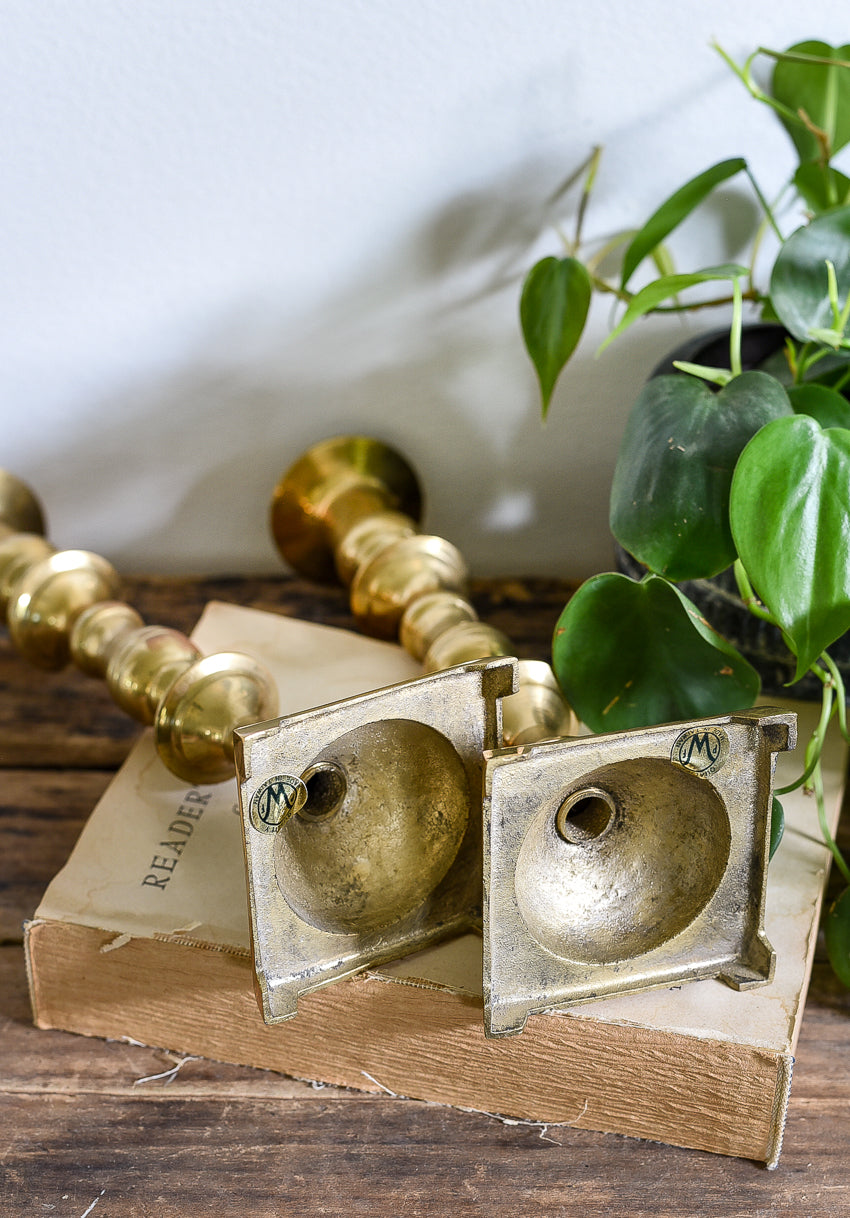 VINTAGE BRASS CANDLEHOLDER PAIR