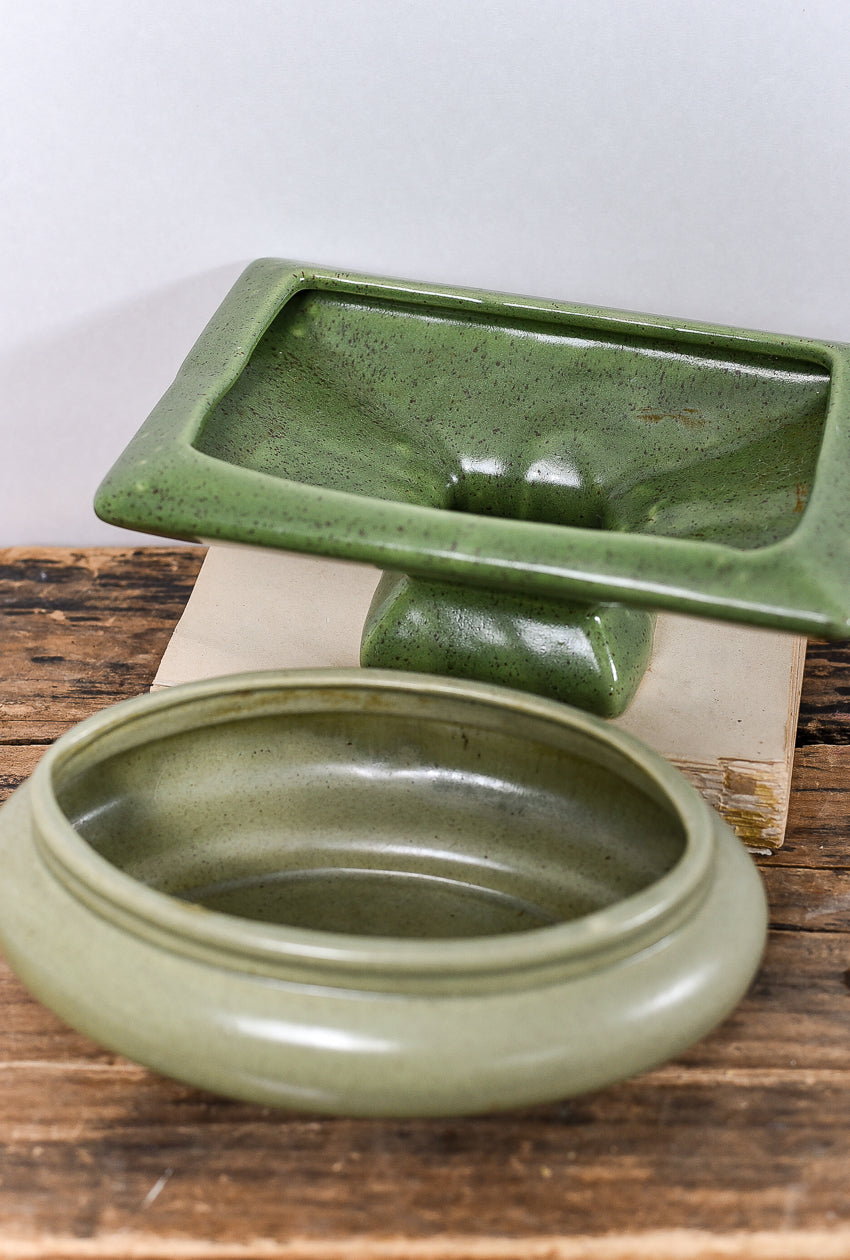 green-vintage-pottery-planter