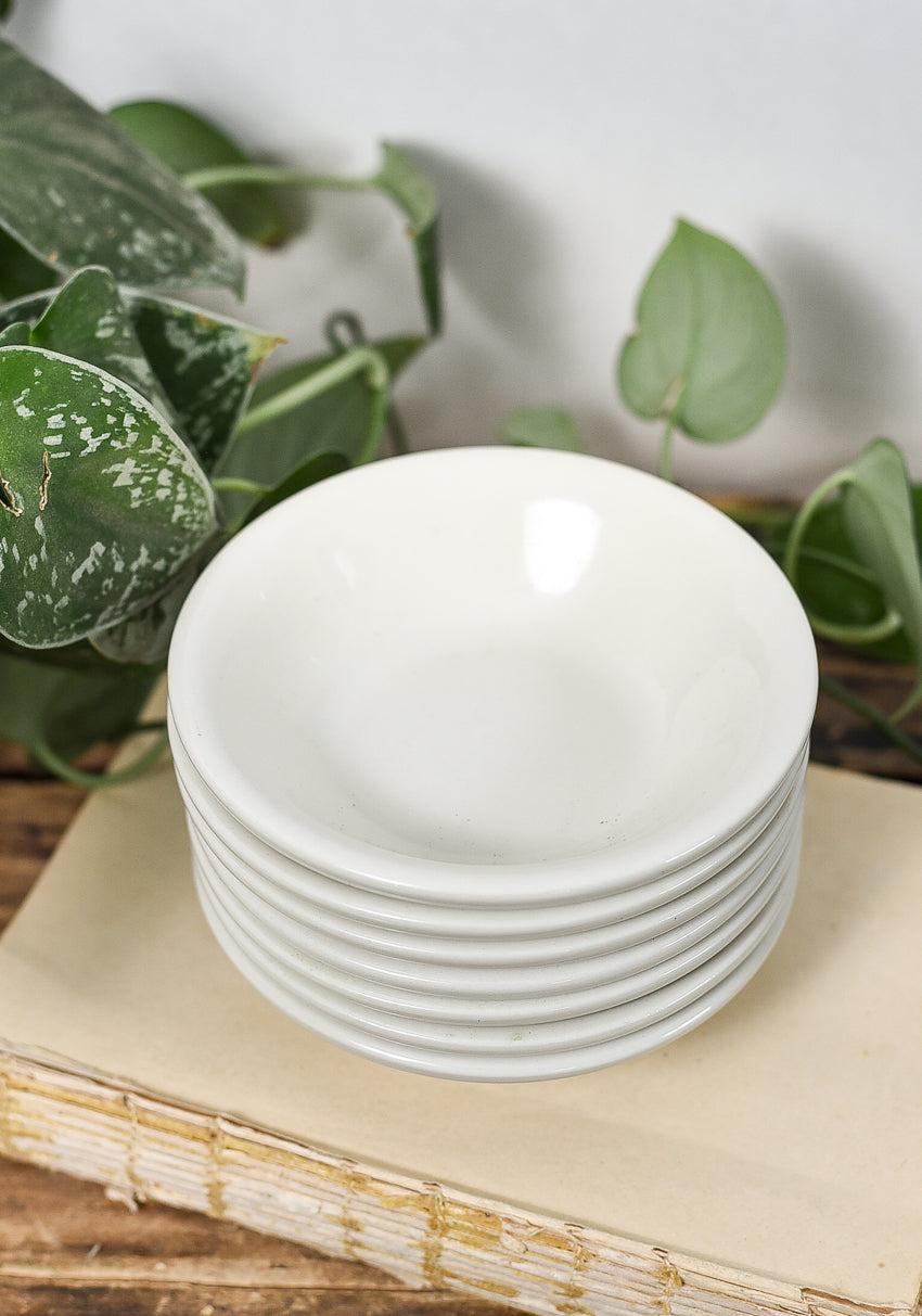 VINTAGE BERRY BOWL SET