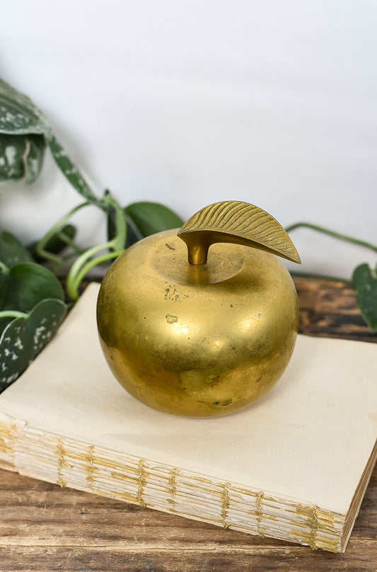 solid-brass-apple-paperweight