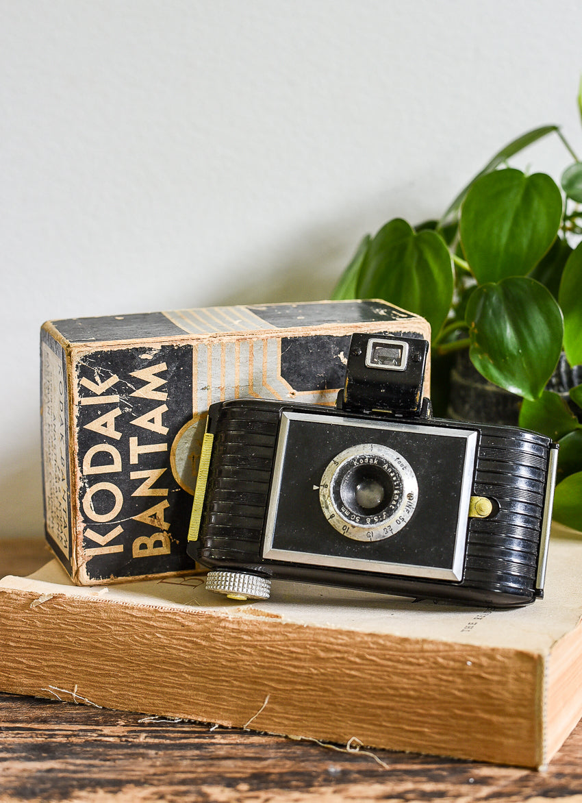 VINTAGE KODAK BANTAM (WITH ORIGINAL BOX)