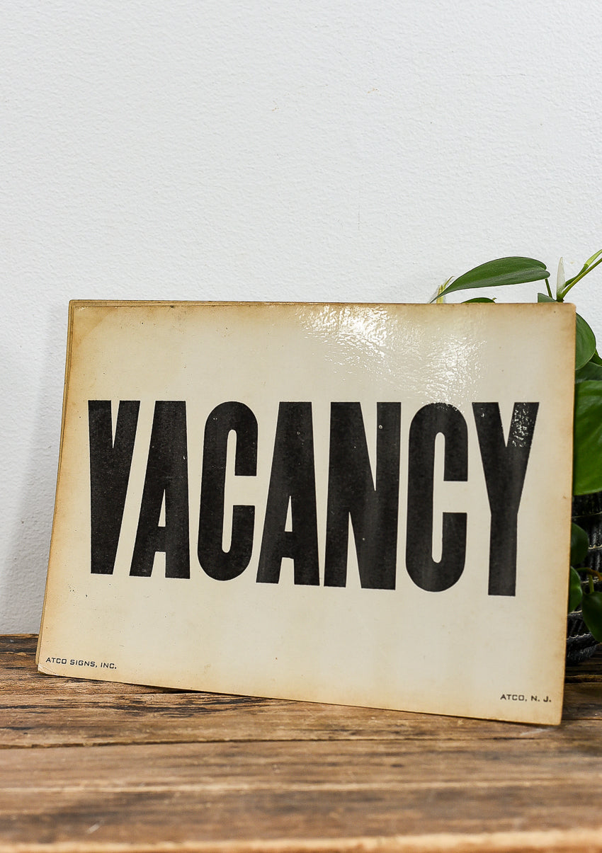 VINTAGE VACANCY SIGN